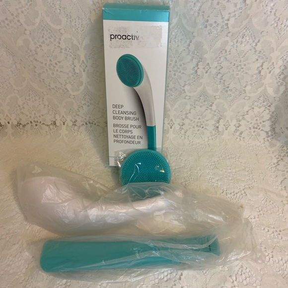 Proactive Deep Cleaning Body Brush Body Brush - Picture 4 of 4